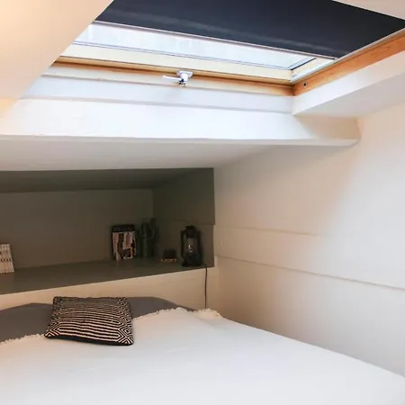 Ferienwohnung Atypical Cocoon At The Foot Of Montmartre Paris Exterior foto